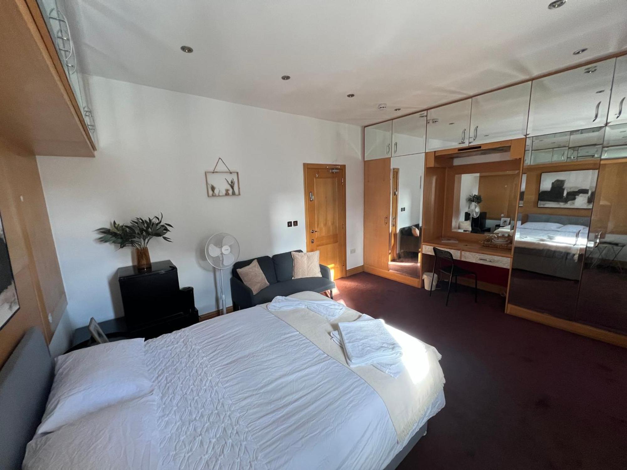 Camden Rooms 2 Londra Esterno foto
